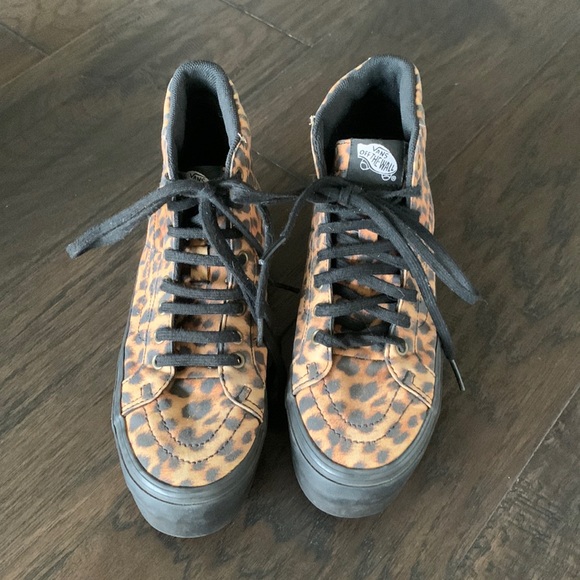 Sneakers - Picture 1 of 3